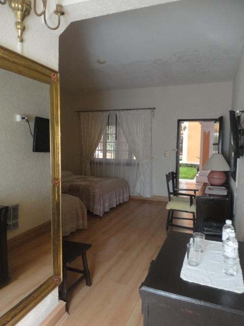 Hotel Royal Spa Zimapan Luaran gambar